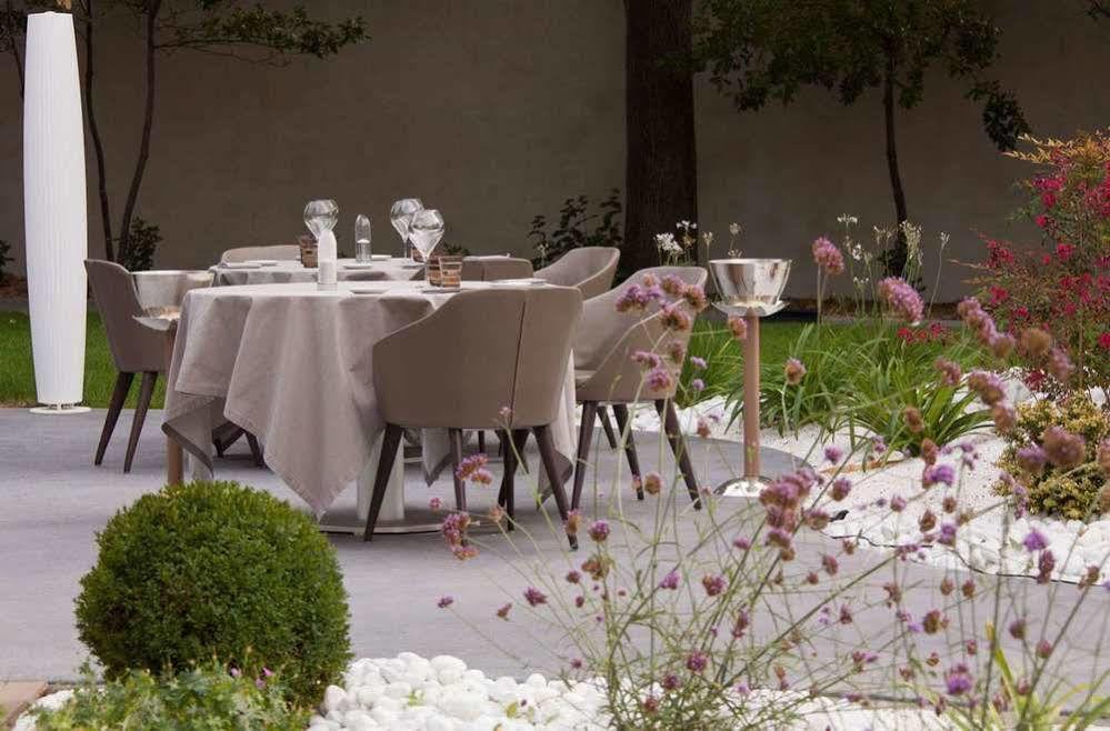 Mas De Boudan Hotel Nimes Luaran gambar
